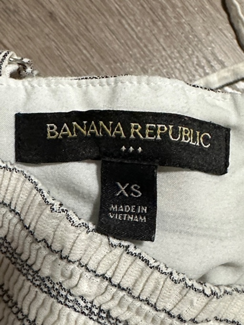 Banana Republic Ivory and Black Striped Camisole Cotton Blend - Picture 2 of 7